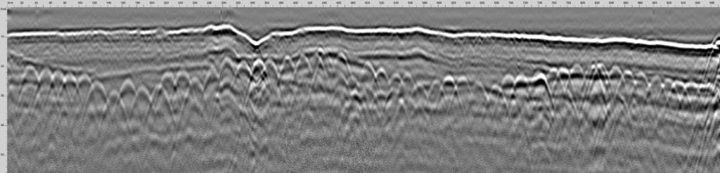 Radargramme B-SCAN : imagerie des structures et ouvrages jusqu'à 60 / 75 cm selon les modèles